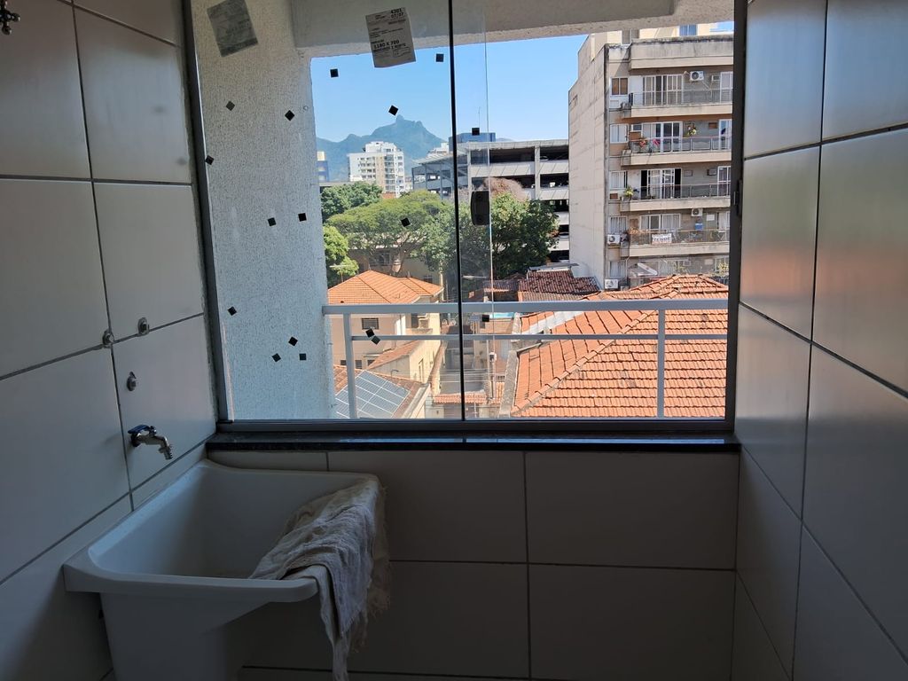 Imagens do imóveis Apartamento com 2 quartos e vaga de garagem na Zona Norte