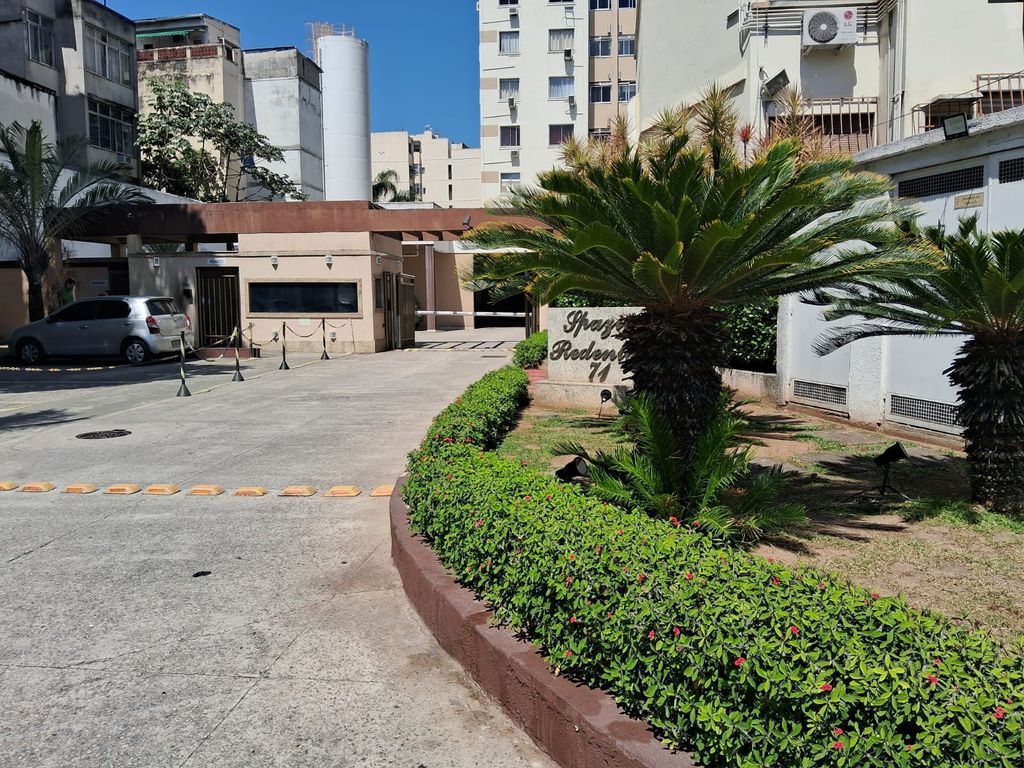 Imagens do imóveis Apartamento com 2 quartos e vaga de garagem na Zona Norte