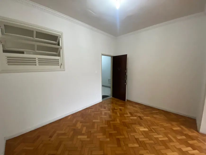 Imagens do imóveis Excelente Apartamento com sala e 3 quartos no Bairro de Fátima