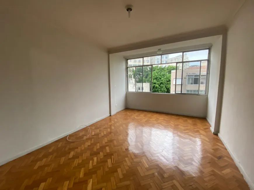Imagens do imóveis Excelente Apartamento com sala e 3 quartos no Bairro de Fátima