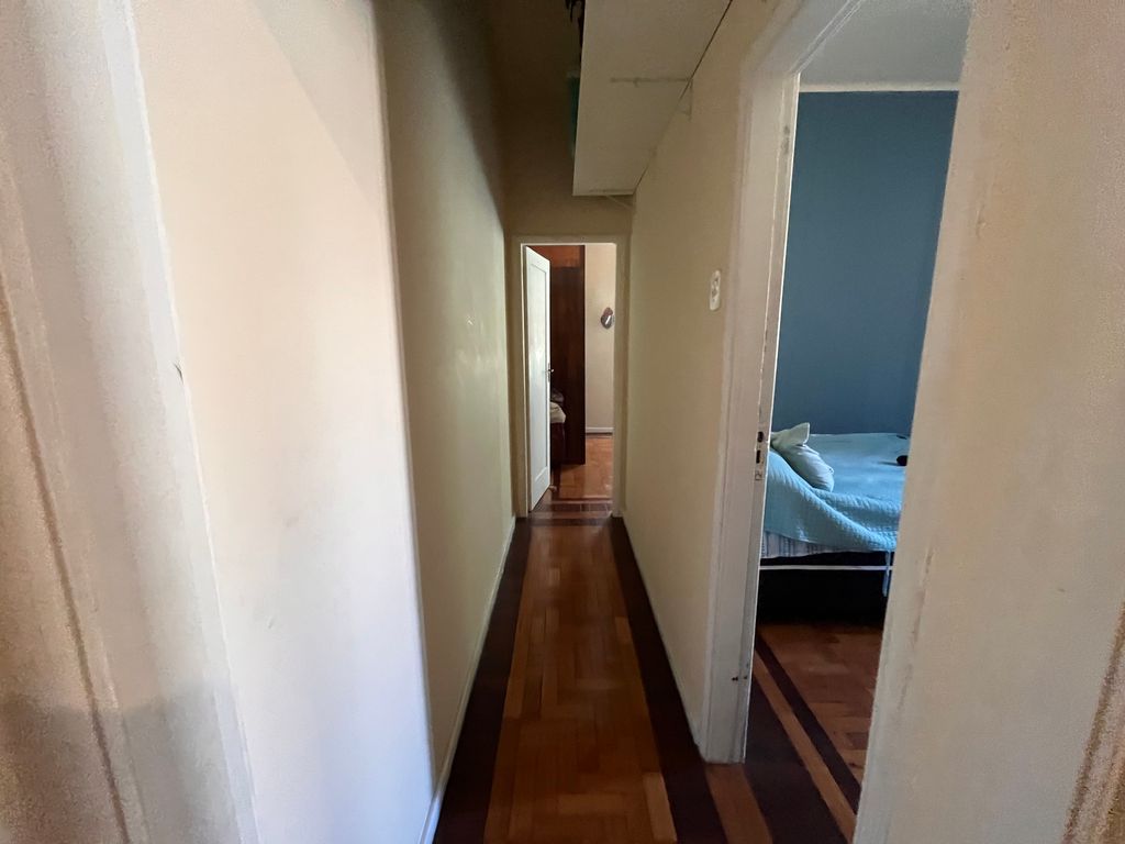 Imagens do imóveis Apartamento  2 quartos+varandinha com 76m² na Rua Monte Alegre Santa Teresa