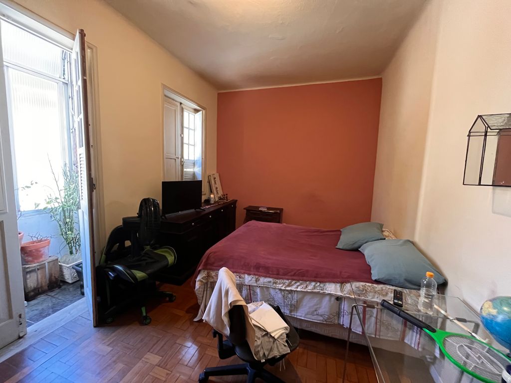 Imagens do imóveis Apartamento  2 quartos+varandinha com 76m² na Rua Monte Alegre Santa Teresa