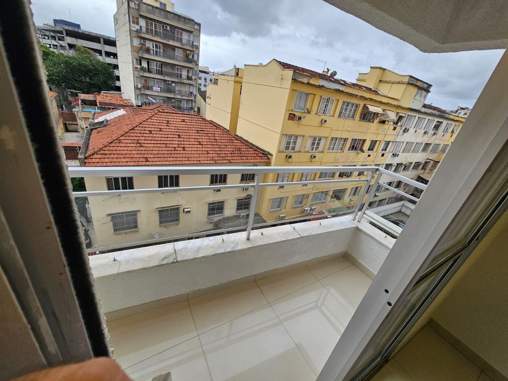 Imagens do imóveis Apartamento com 2 quartos e vaga de garagem na Zona Norte