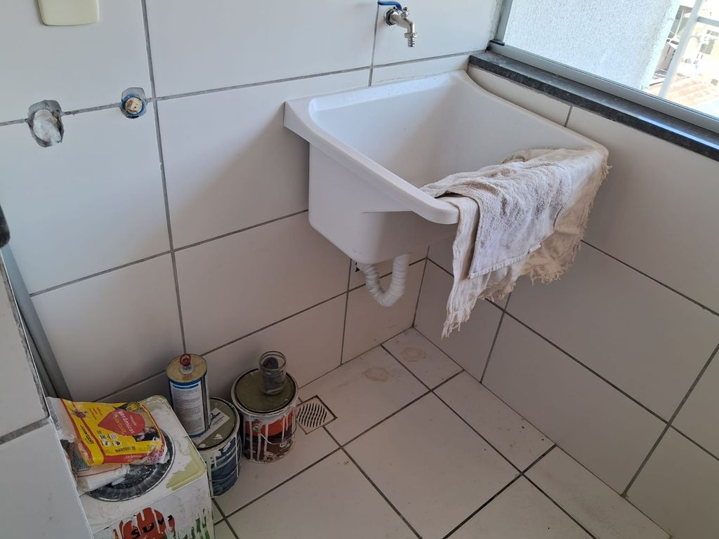 Imagens do imóveis Apartamento com 2 quartos e vaga de garagem na Zona Norte
