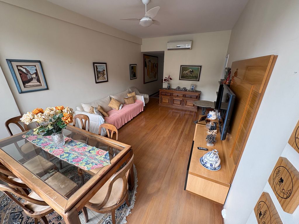 Imagens do imóveis Excelente Apartamento composto por 3 quartos em Laranjeiras e vaga de garagem