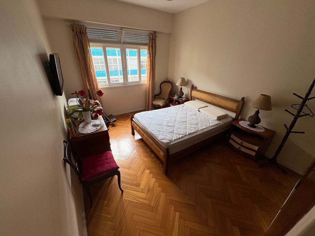 Imagens do imóveis Excelente Apartamento composto por 3 quartos em Laranjeiras e vaga de garagem
