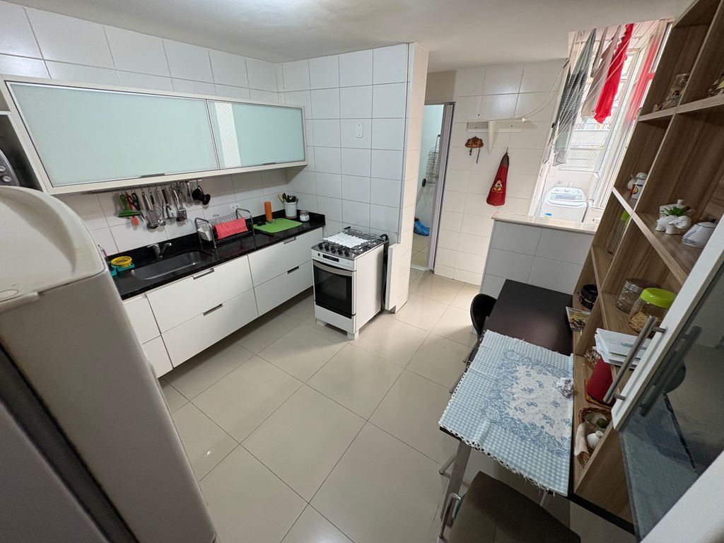 Imagens do imóveis Excelente Apartamento composto por 3 quartos em Laranjeiras e vaga de garagem