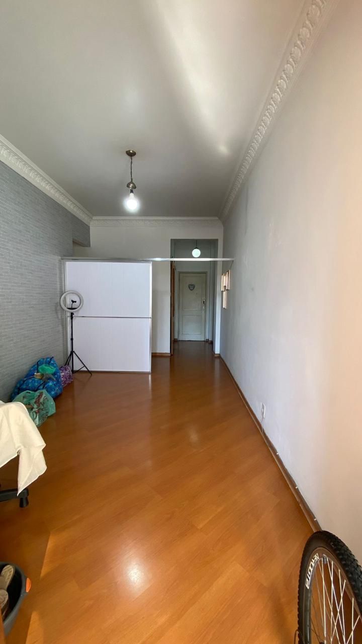 Imagens do imóveis Apartamento à Venda com 2 quartos, 1 banheiro e 65m² por R$ 290.000