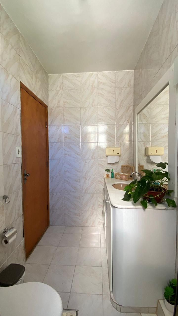 Imagens do imóveis Apartamento à Venda com 2 quartos, 1 banheiro e 65m² por R$ 290.000