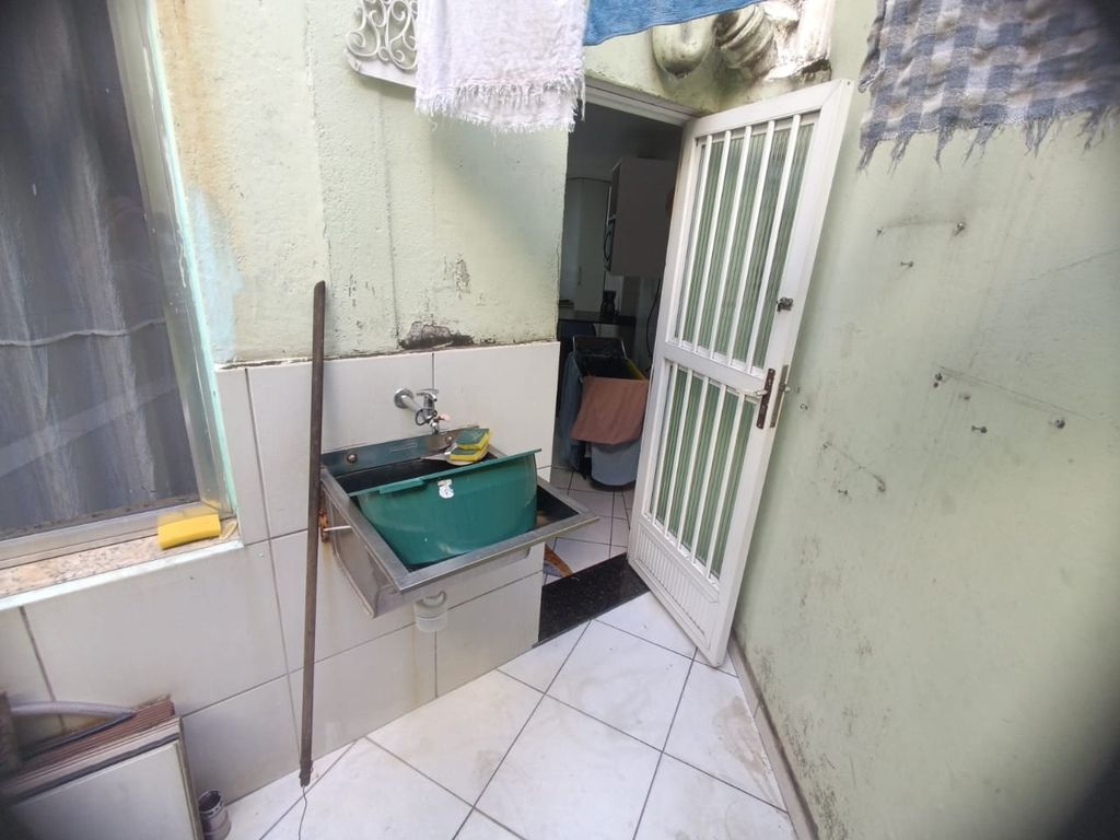 Imagens do imóveis Apartamento à Venda com 3 quartos, 2 banheiros e 100m² por R$ 570.000