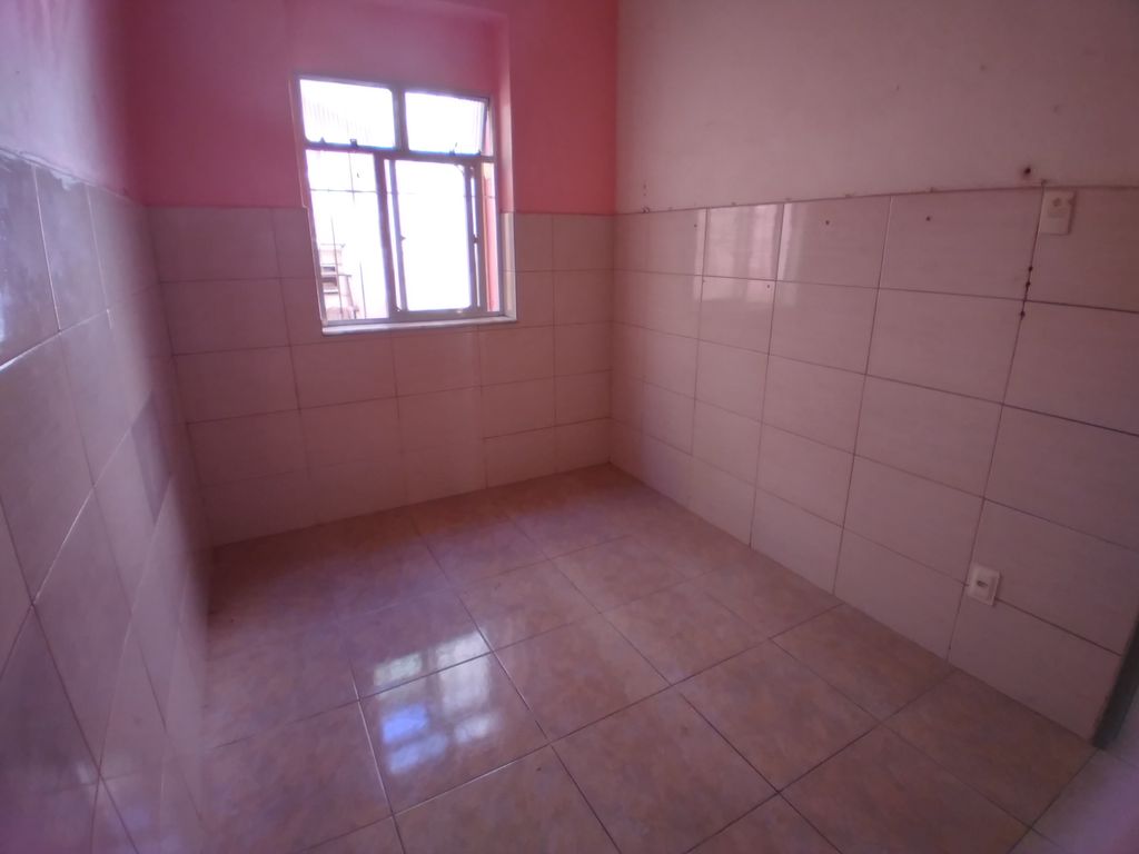 Imagens do imóveis Casa à Venda com 2 quartos, 1 banheiro e 55m² por R$ 280.000