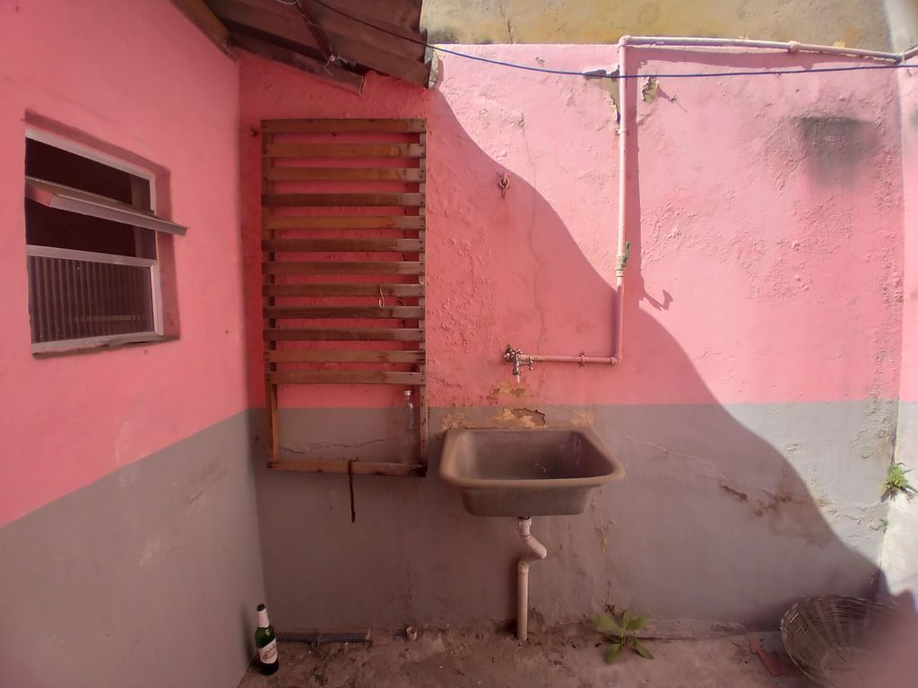 Imagens do imóveis Casa à Venda com 2 quartos, 1 banheiro e 55m² por R$ 280.000