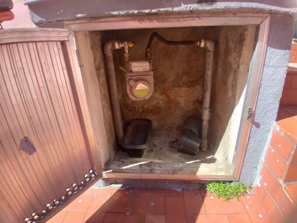 Imagens do imóveis Casa à Venda com 2 quartos, 1 banheiro e 55m² por R$ 280.000