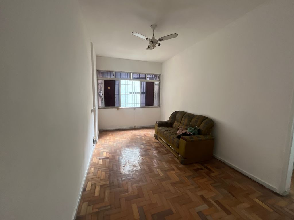 Imagens do imóveis Apartamento sala quarto com dependência