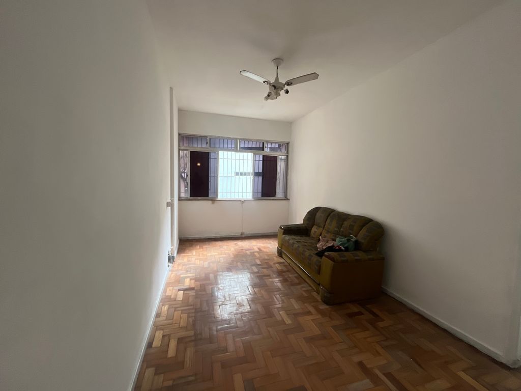 Imagens do imóveis Apartamento sala quarto com dependência