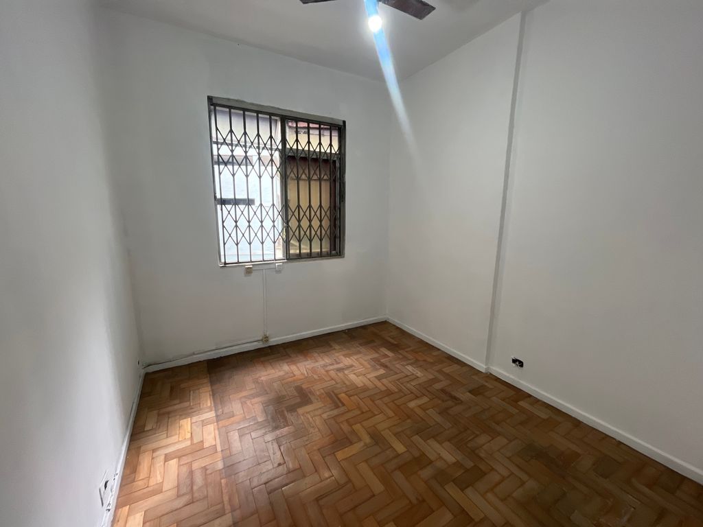 Imagens do imóveis Apartamento sala quarto com dependência