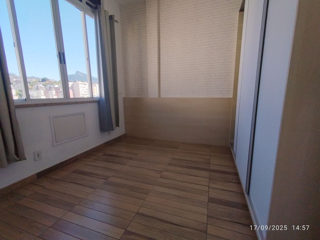 Imagens do imóveis Apartamento Sala um Quarto para Locação em centro Rio de Janeiro