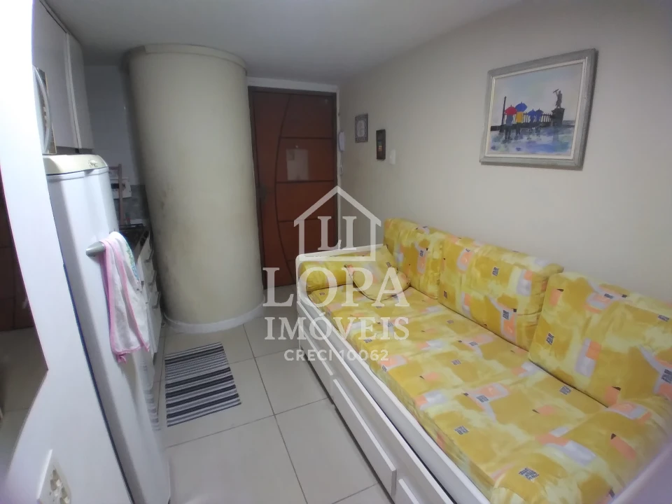 Imagens do imóveis Um apartamento dividido em dois, à venda em Copacabana com cento e vinte metros por  um milhão e quarenta mil reais