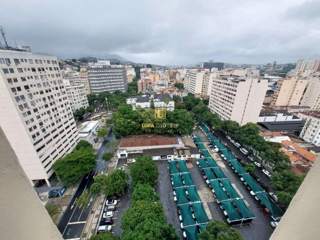 Imagens do imóveis Apartamento dois quartos com dependência no centro do Rio de Janeiro