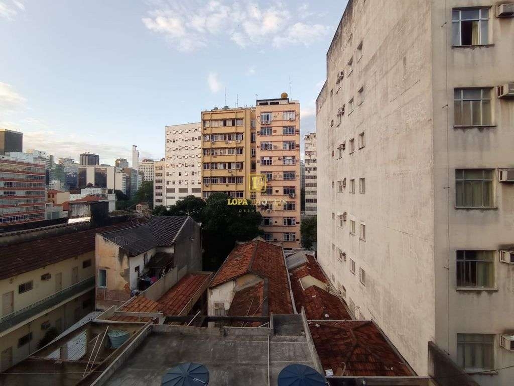 Imagens do imóveis Casa De quatro quartos no Centro do Rio de Janeiro