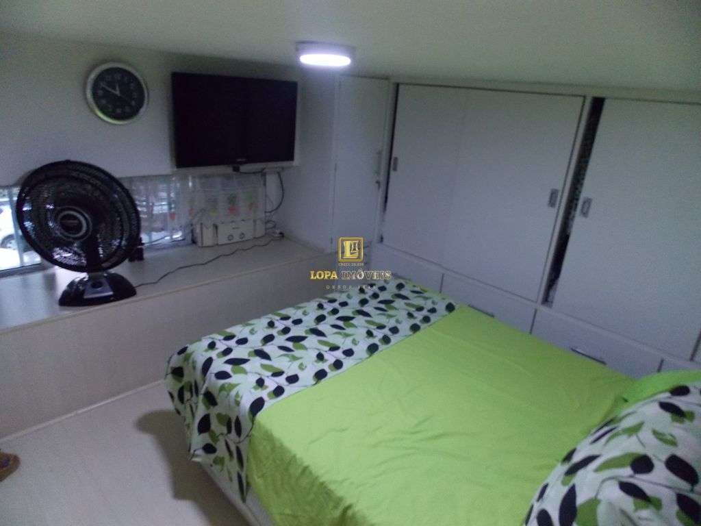 Imagens do imóveis Apartamento reformado e  modificado no Flamengo com dois quartos