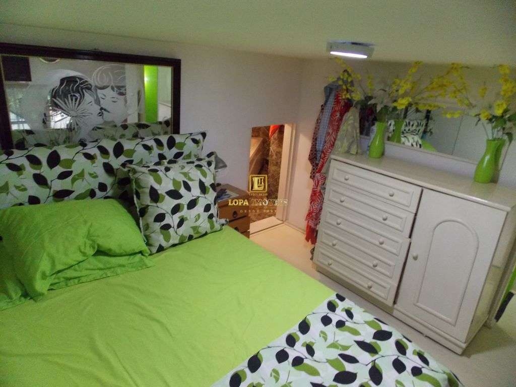 Imagens do imóveis Apartamento reformado e  modificado no Flamengo com dois quartos