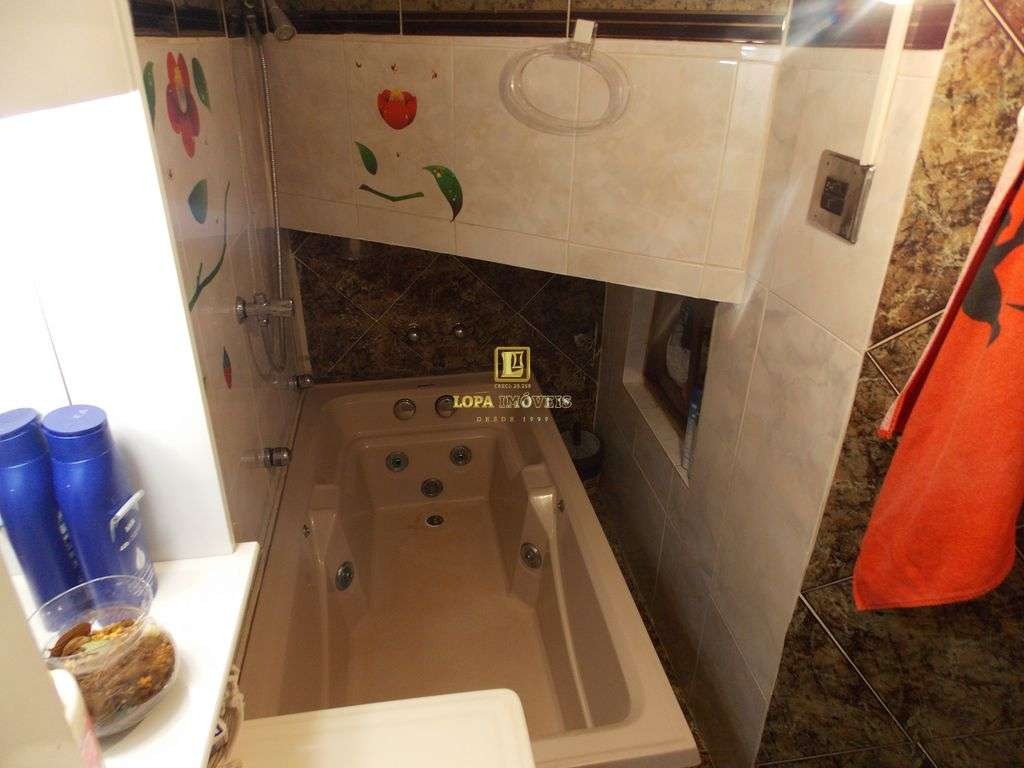 Imagens do imóveis Apartamento reformado e  modificado no Flamengo com dois quartos