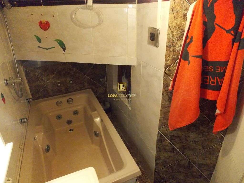 Imagens do imóveis Apartamento reformado e  modificado no Flamengo com dois quartos