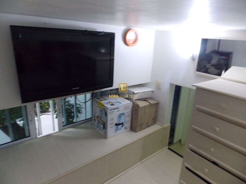 Imagens do imóveis Apartamento reformado e  modificado no Flamengo com dois quartos