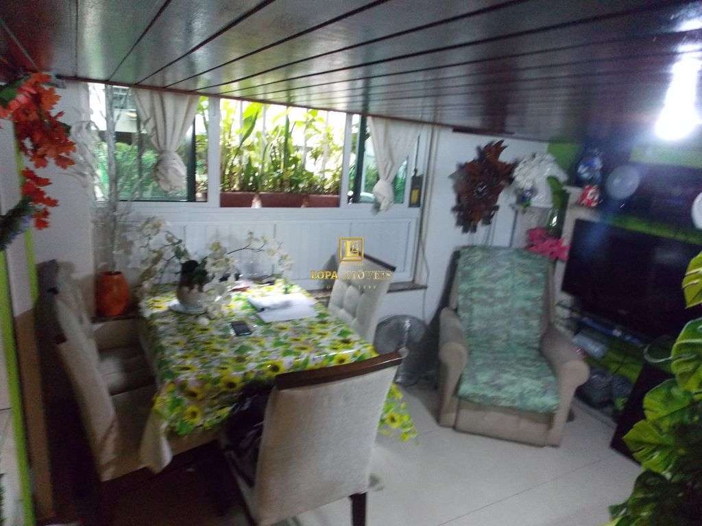 Imagens do imóveis Apartamento reformado e  modificado no Flamengo com dois quartos