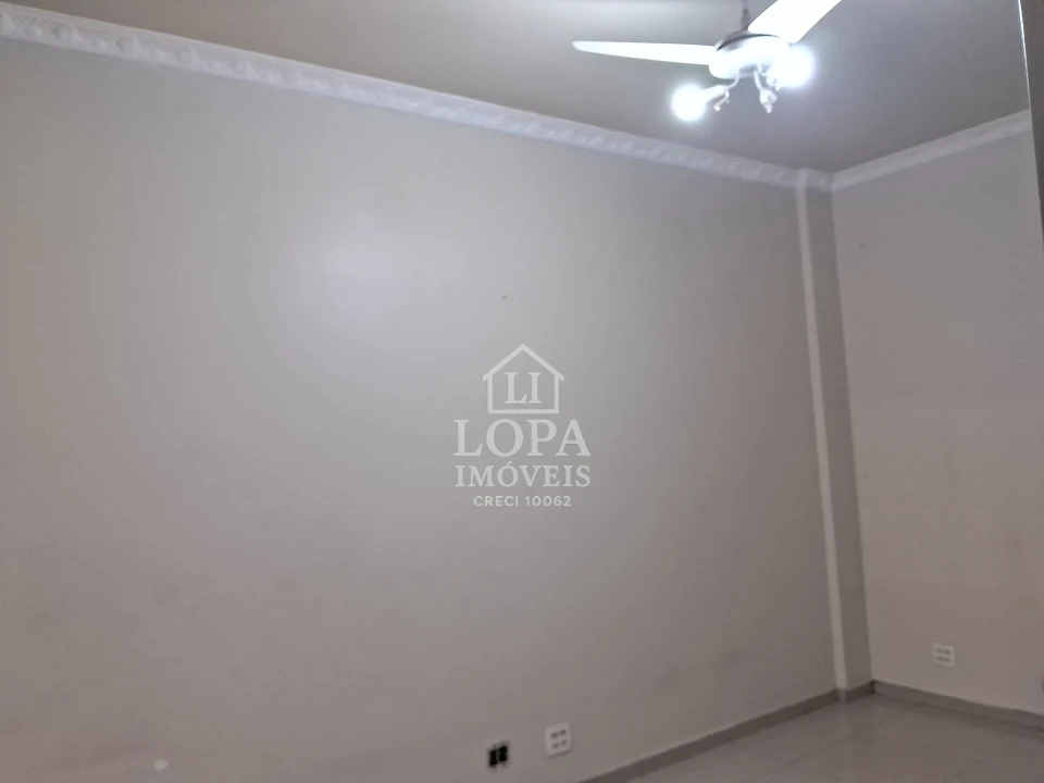 Imagens do imóveis Apartmapartamento Sala Dois Quartos No Bairro de Fatima Rj
