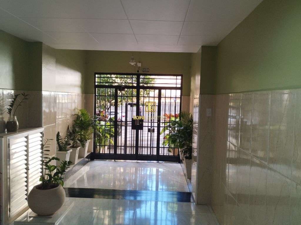Imagens do imóveis Apartamento de Sala e Quarto em centro Bairro de Fátima, centro-  Rio de Janeiro