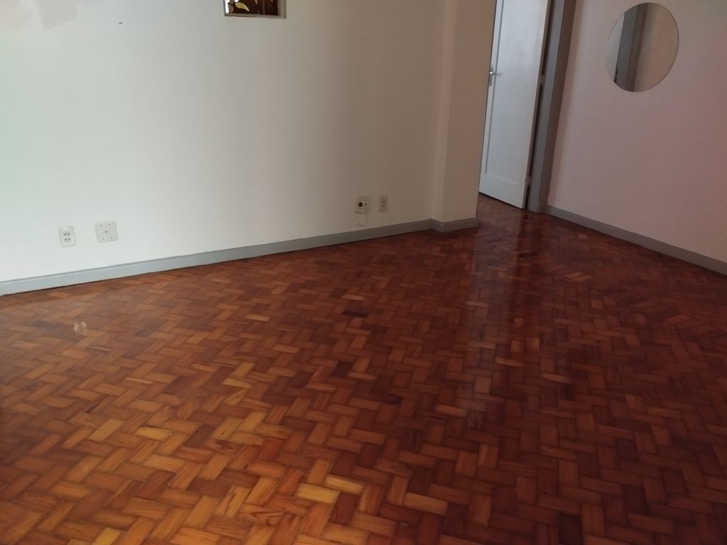 Imagens do imóveis Apartamento de Sala e Quarto em centro Bairro de Fátima, centro-  Rio de Janeiro