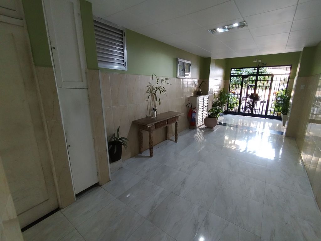 Imagens do imóveis Apartamento de Sala e Quarto em centro Bairro de Fátima, centro-  Rio de Janeiro