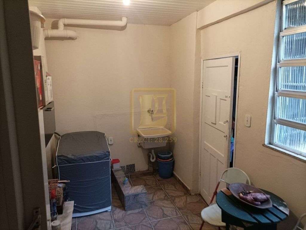Imagens do imóveis Apartamento em Santa Teresa com Dois Quartos e Dependência