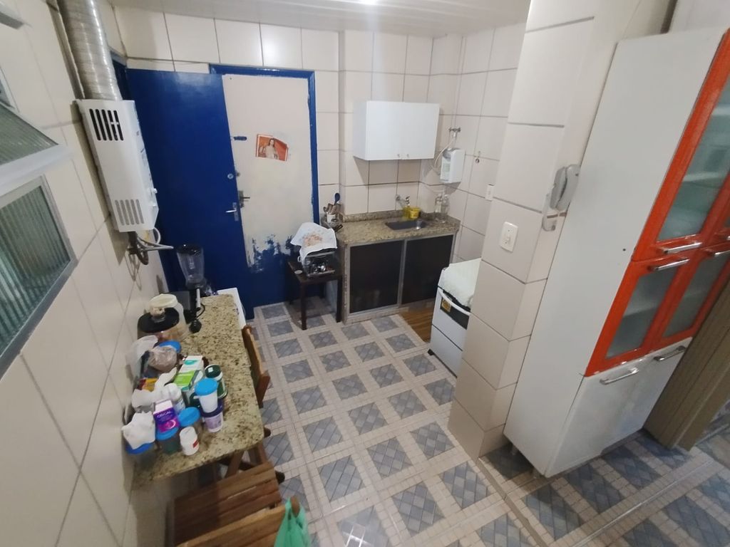Imagens do imóveis Apartamento em Santa Teresa com Dois Quartos e Dependência