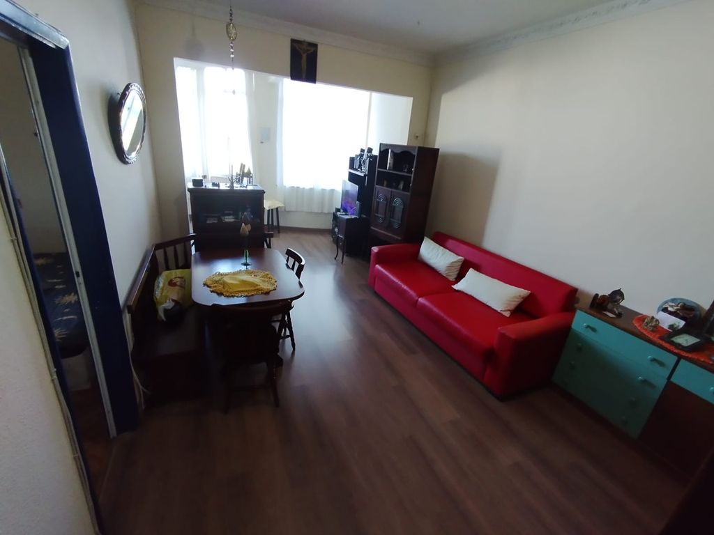 Imagens do imóveis Apartamento em Santa Teresa com Dois Quartos e Dependência