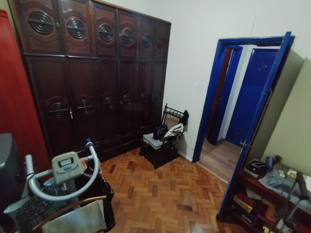 Imagens do imóveis Apartamento em Santa Teresa com Dois Quartos e Dependência