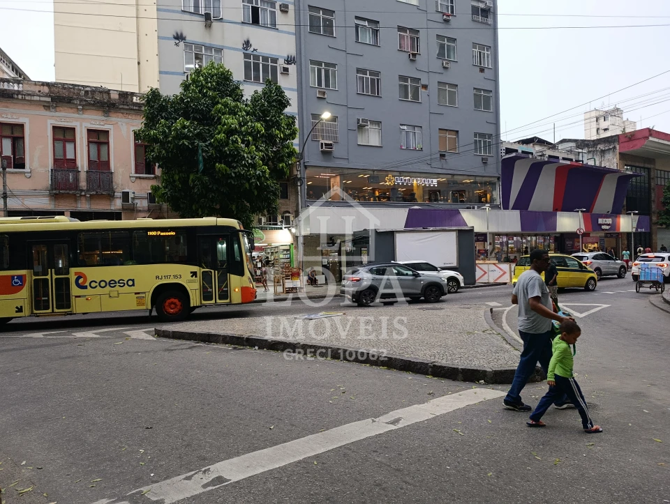 Imagens do imóveis Apartamento Apartamento De Quarto Sala Com Dependência