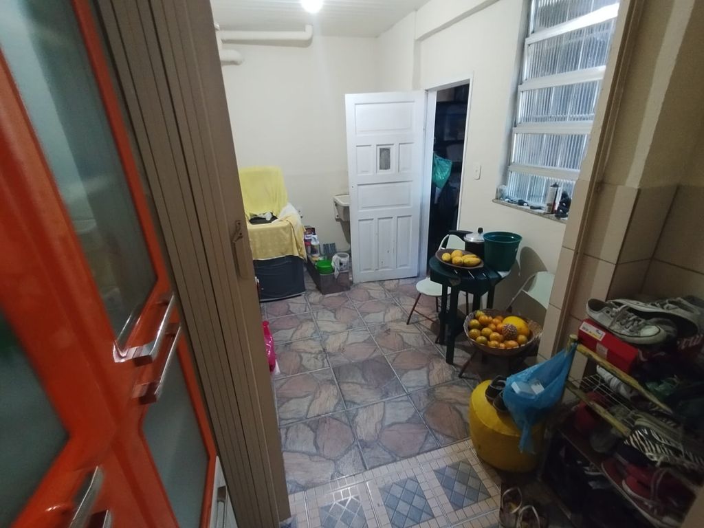 Imagens do imóveis Apartamento em Santa Teresa com Dois Quartos e Dependência