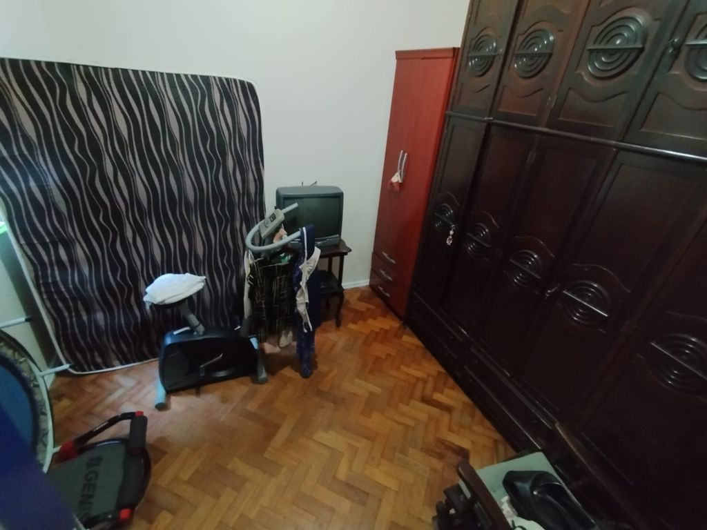 Imagens do imóveis Apartamento em Santa Teresa com Dois Quartos e Dependência