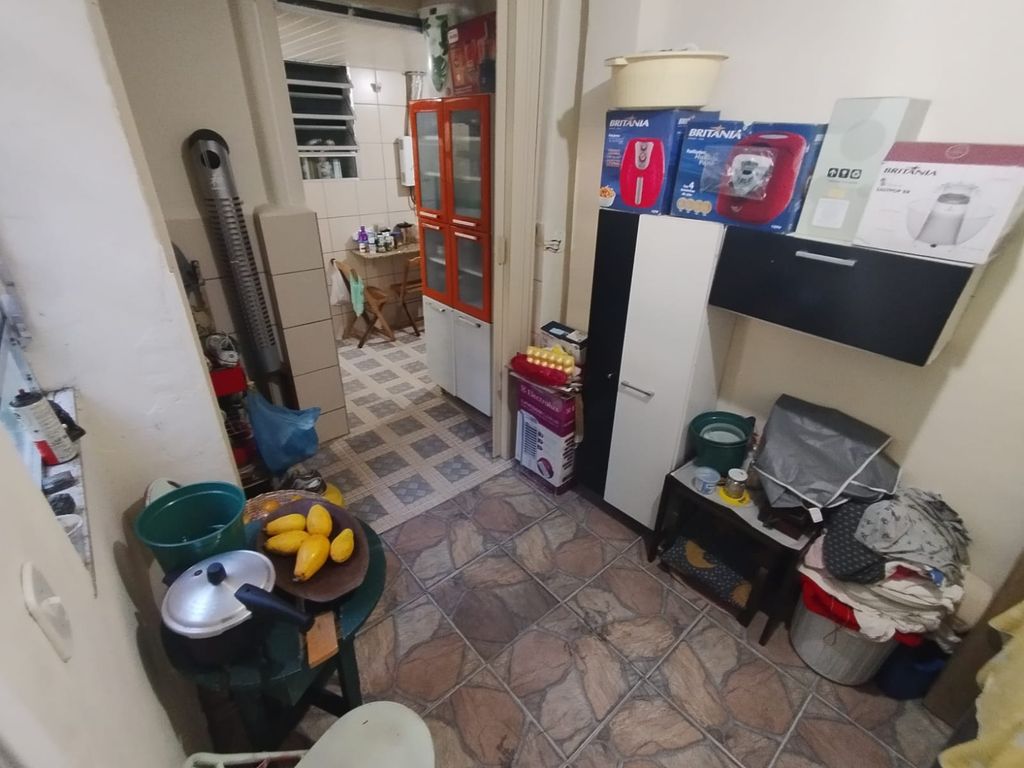 Imagens do imóveis Apartamento em Santa Teresa com Dois Quartos e Dependência