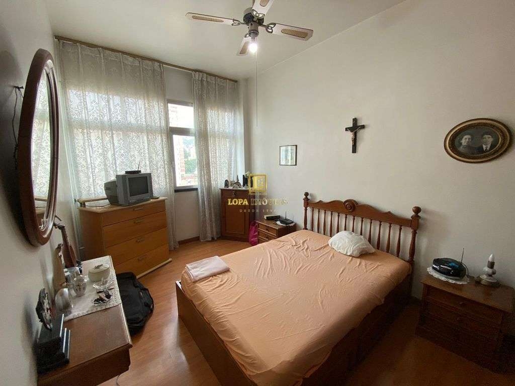 Imagens do imóveis Apartamento Três Quartos com Dependência e Vaga de Garagem no Centro do Rio