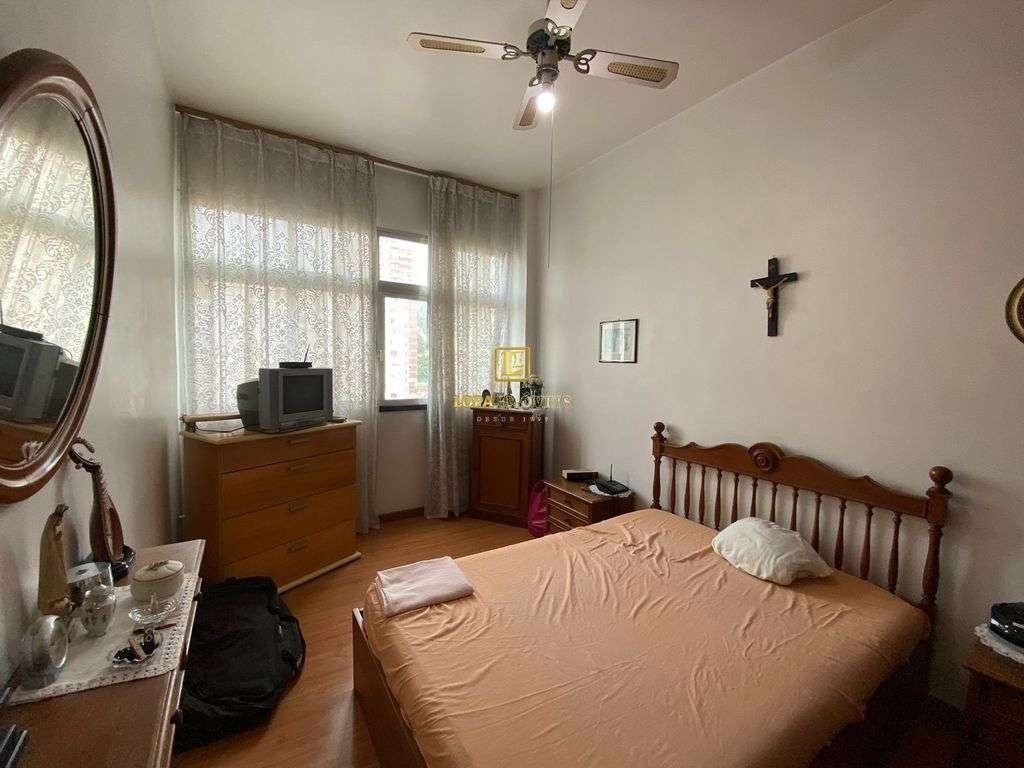 Imagens do imóveis Apartamento Três Quartos com Dependência e Vaga de Garagem no Centro do Rio
