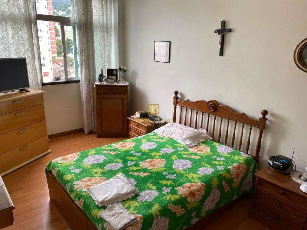 Imagens do imóveis Apartamento Três Quartos com Dependência e Vaga de Garagem no Centro do Rio