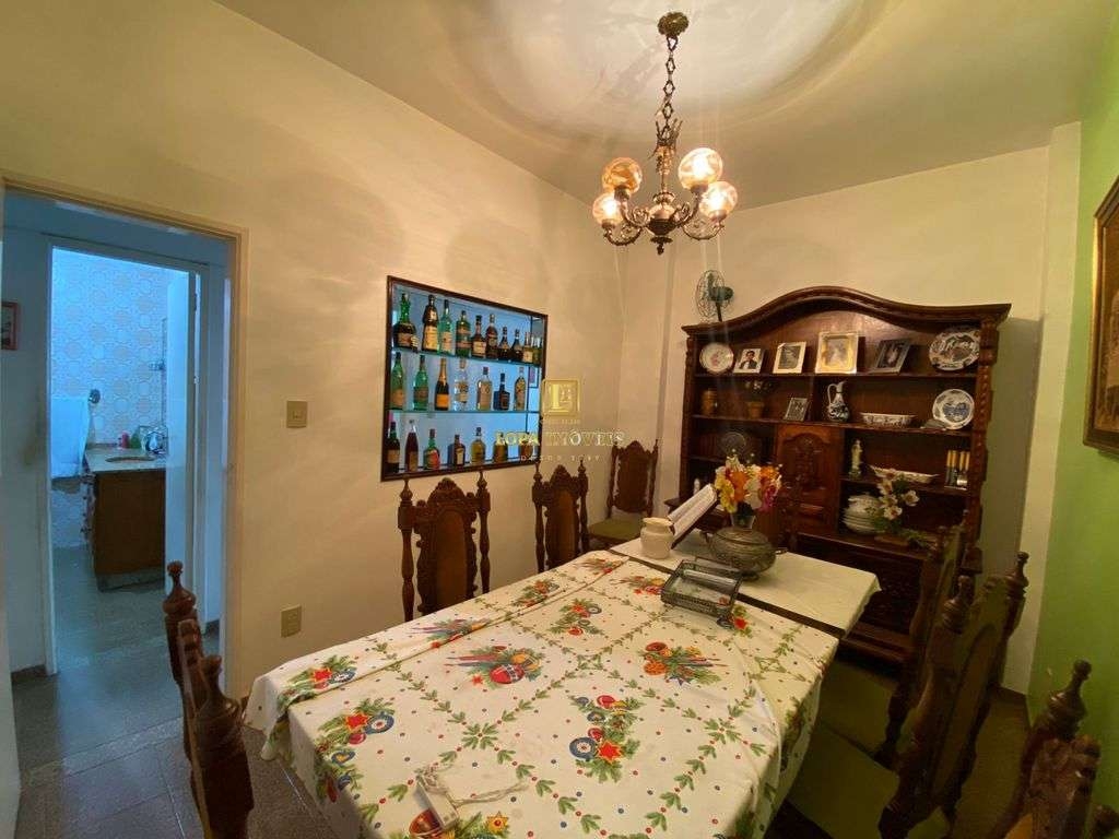 Imagens do imóveis Apartamento Três Quartos com Dependência e Vaga de Garagem no Centro do Rio