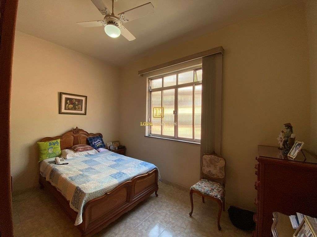 Imagens do imóveis Apartamento Amplo de Dois Quartos e Dependência na Rua André Cavalcanti CentroRJ