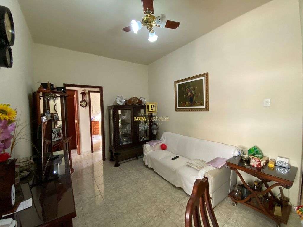 Imagens do imóveis Apartamento Amplo de Dois Quartos e Dependência na Rua André Cavalcanti CentroRJ