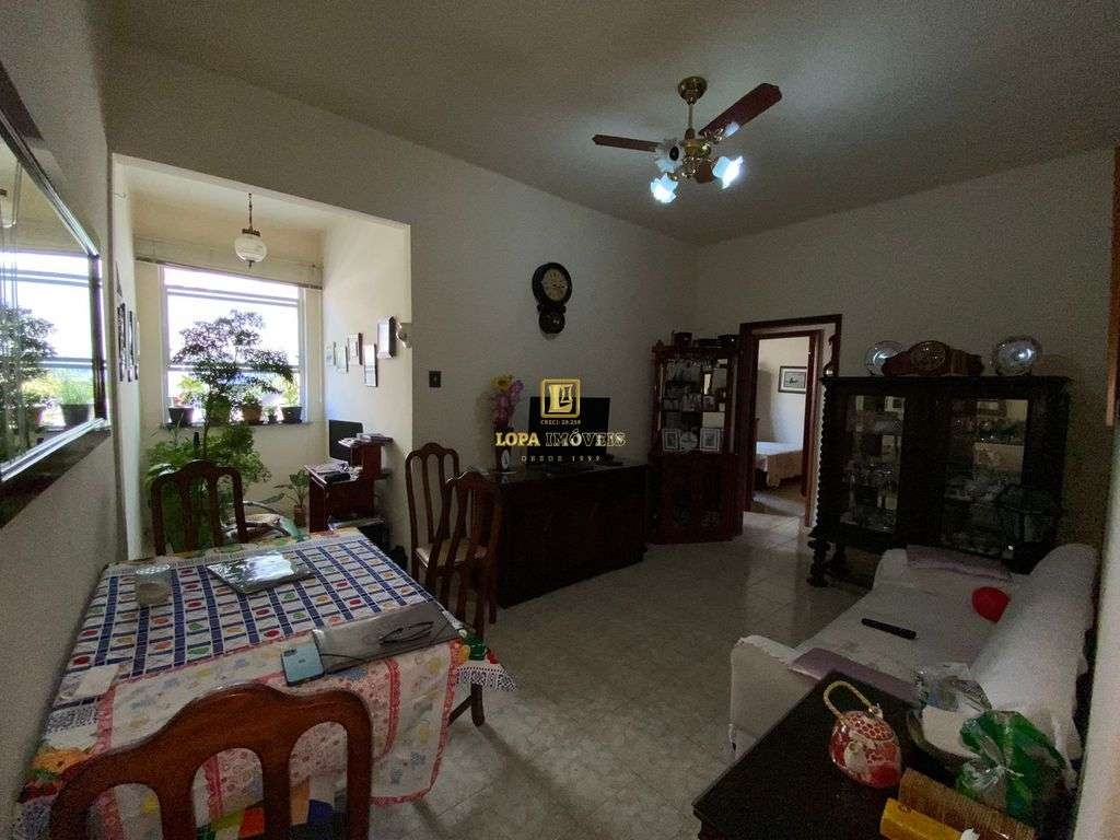 Imagens do imóveis Apartamento Amplo de Dois Quartos e Dependência na Rua André Cavalcanti CentroRJ