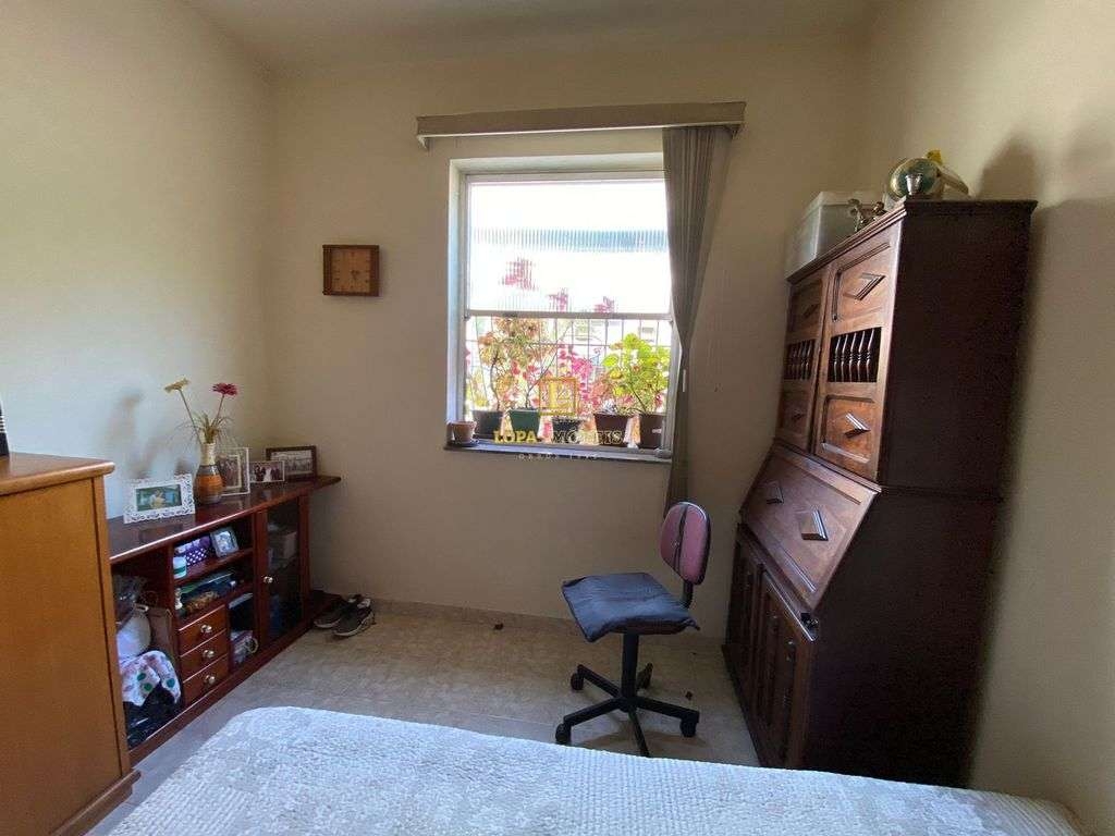 Imagens do imóveis Apartamento Amplo de Dois Quartos e Dependência na Rua André Cavalcanti CentroRJ
